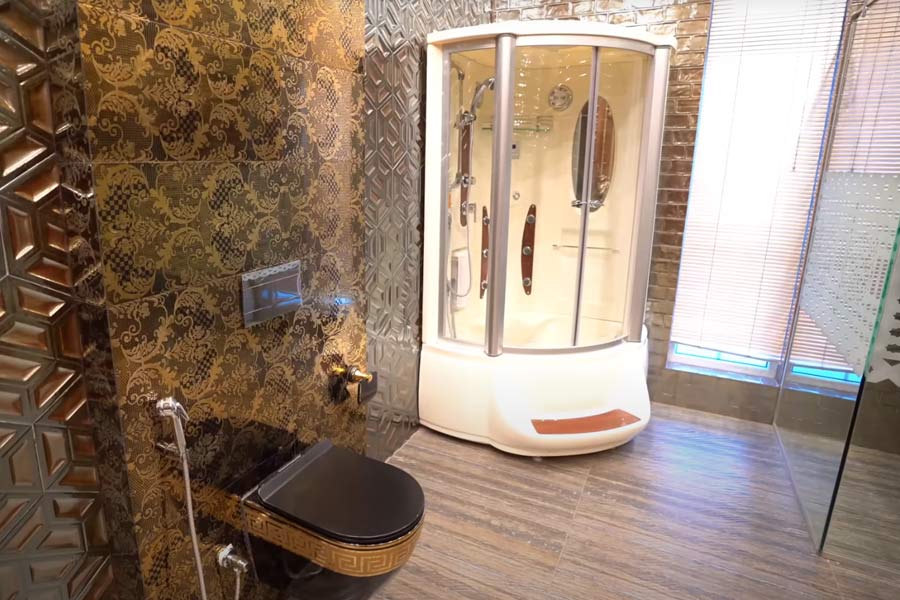 image of costliest house in Pakistan 