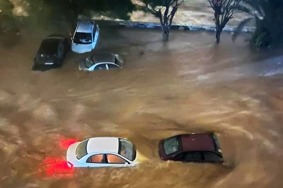 image of flood in lybia 