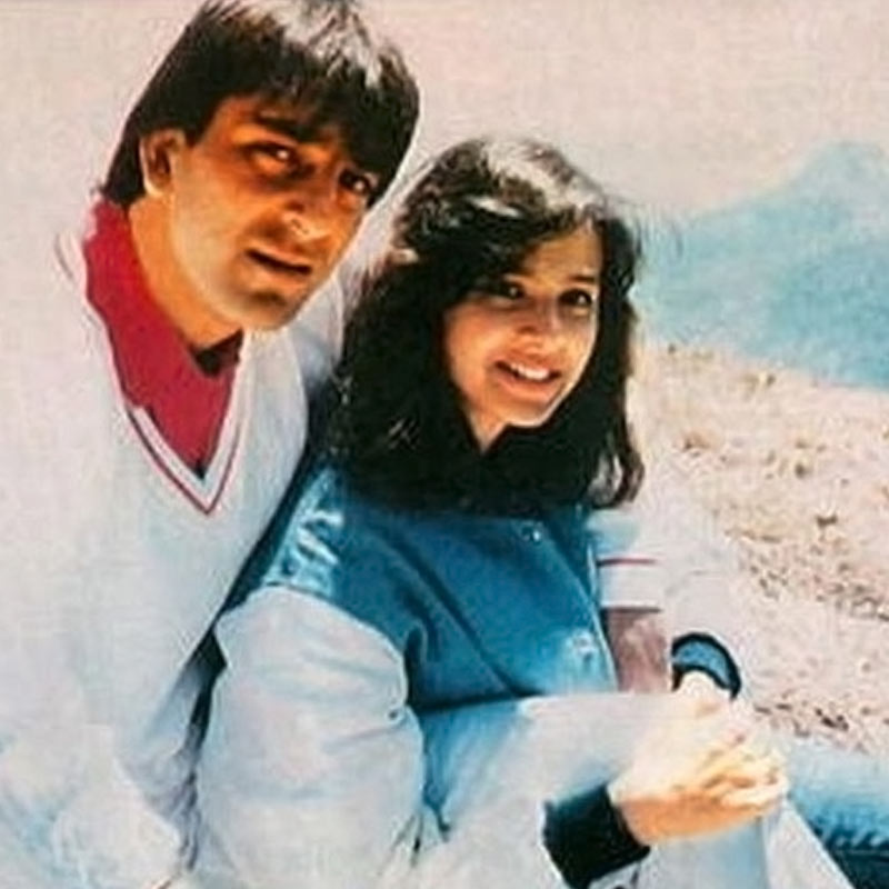 এক পুরনো সাক্ষাৎকারে রিচা দাবি করেছিলেন, তাঁর সঙ্গে ভাল ব্যবহার করেননি সঞ্জয়। তাঁদের দু’জনের মাঝে তৃতীয় ব্যক্তি ঢুকে পড়েছিলেন বলেই সম্পর্কে চিড় ধরে।