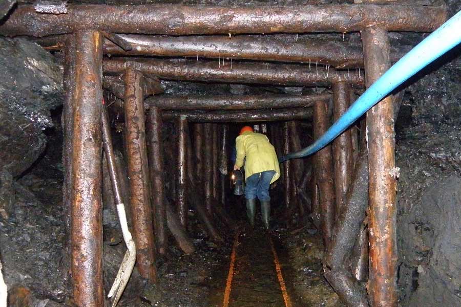 All you need to know about the original story of Mission Raniganj