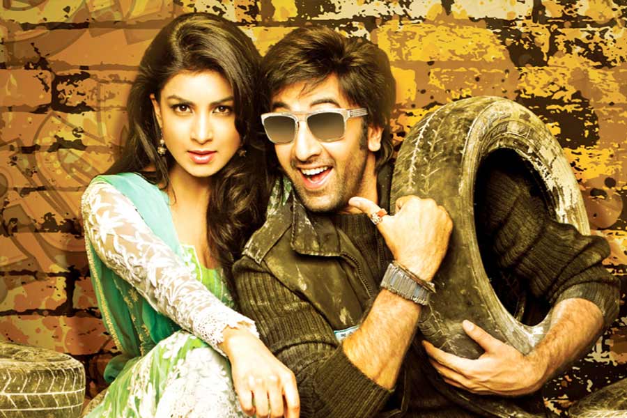 Worst bollywood films that earned huge in the box office