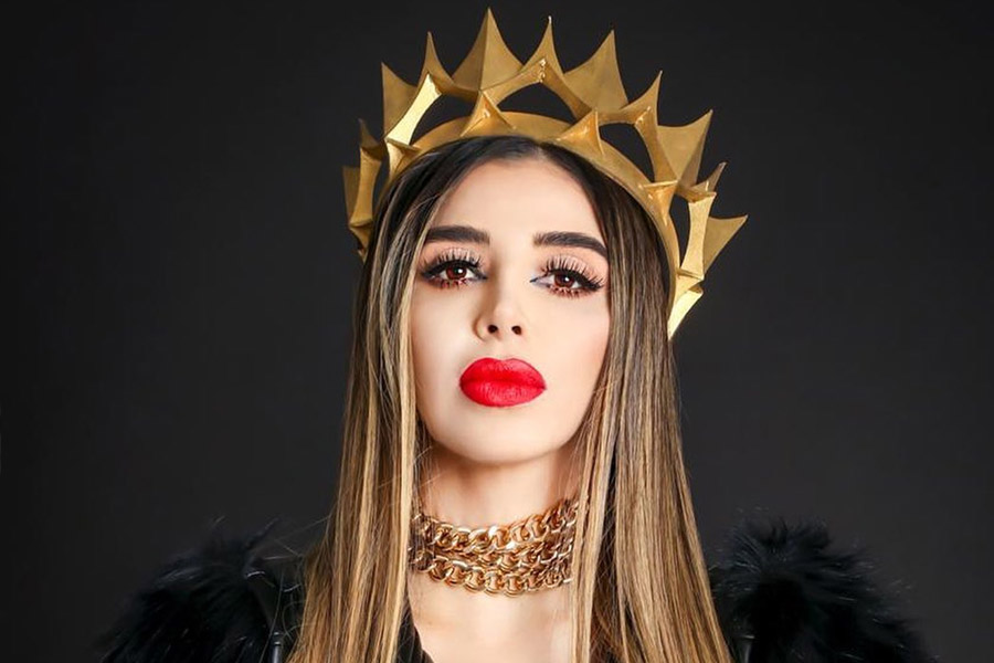 ২০১৪ সালে এল চ্যাপো যখন বন্দি ছিলেন, সেই সময় দলের সঙ্গে তাঁর লোকজনের যোগাযোগের মাধ্যম হিসাবে কাজ করতেন এমা।