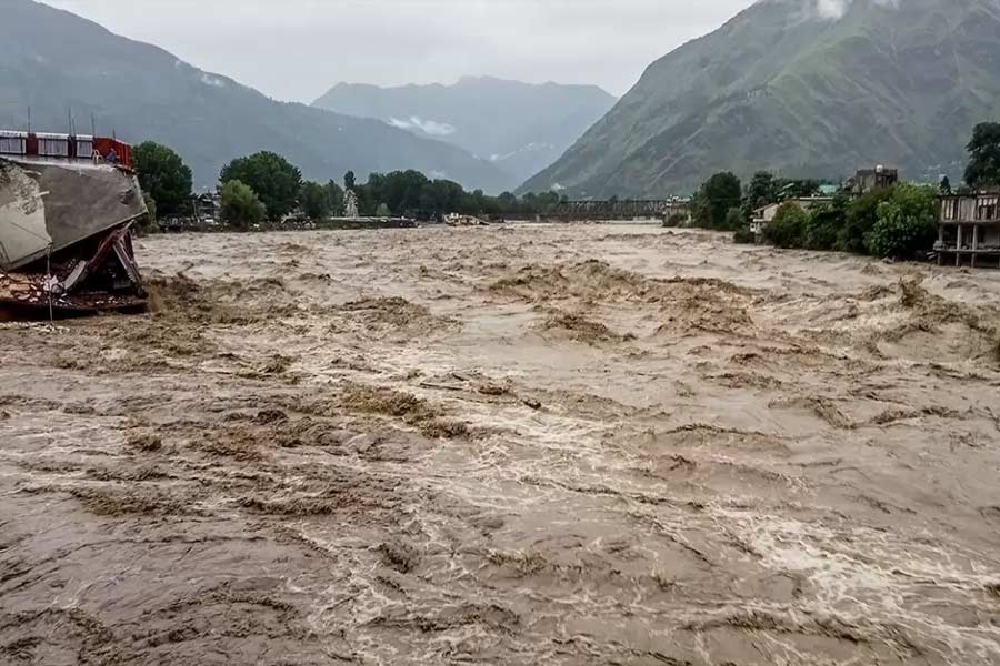 Himachal Pradesh is witnessing excessive natural disaaster.