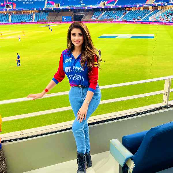 photo of Wazhma Ayoubi