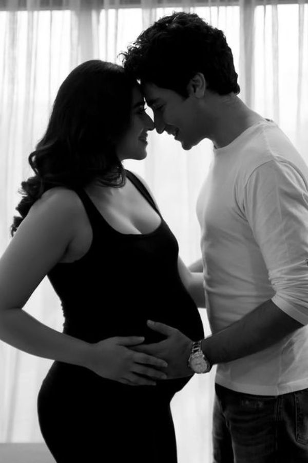 তাঁর খোঁজ নিতেই যোগাযোগ করা হয়েছিল তাঁর স্বামী গৌরবকে। তিনি জানান যে, মা ও ছেলে দুজনেই সুস্থ আছেন,  বিশ্রাম নিচ্ছেন। তাই এর থেকে বেশি খবর এক্ষুনি পাওয়া যাবে না। 