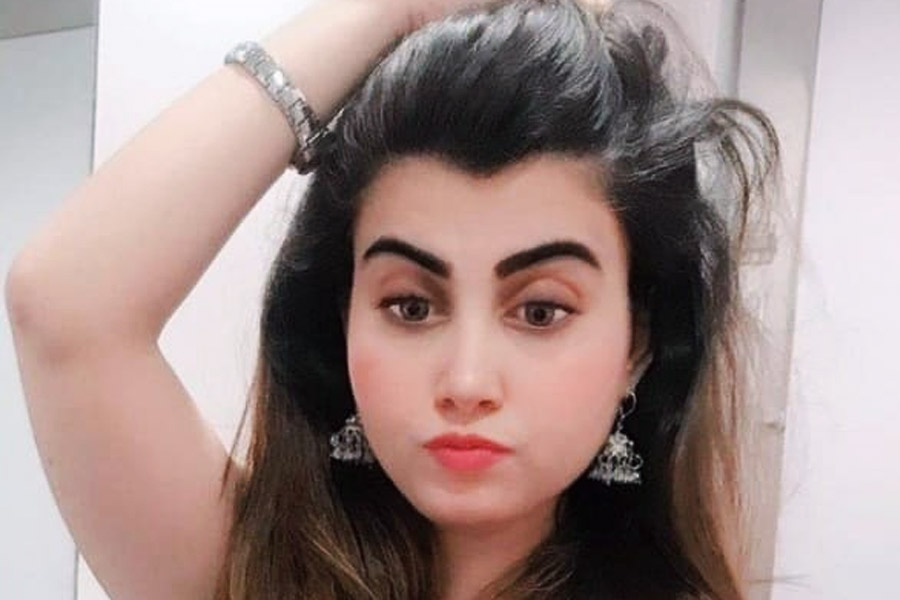 photo of Sehar Shinwari 