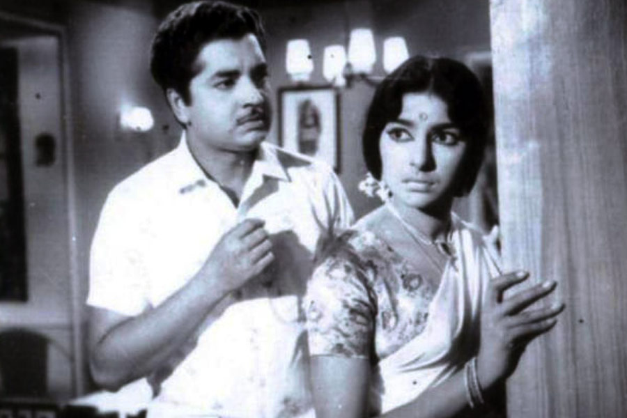 কেরিয়ারের প্রথম দিকে জয়াভারতী, শীলা, শারদার সঙ্গে বড় পর্দায় অভিনয় করেছিলেন প্রেম। মালয়ালম ফিল্মজগতের প্রথম ‘সুপারস্টার’ হিসাবে পরিচিত তিনি।