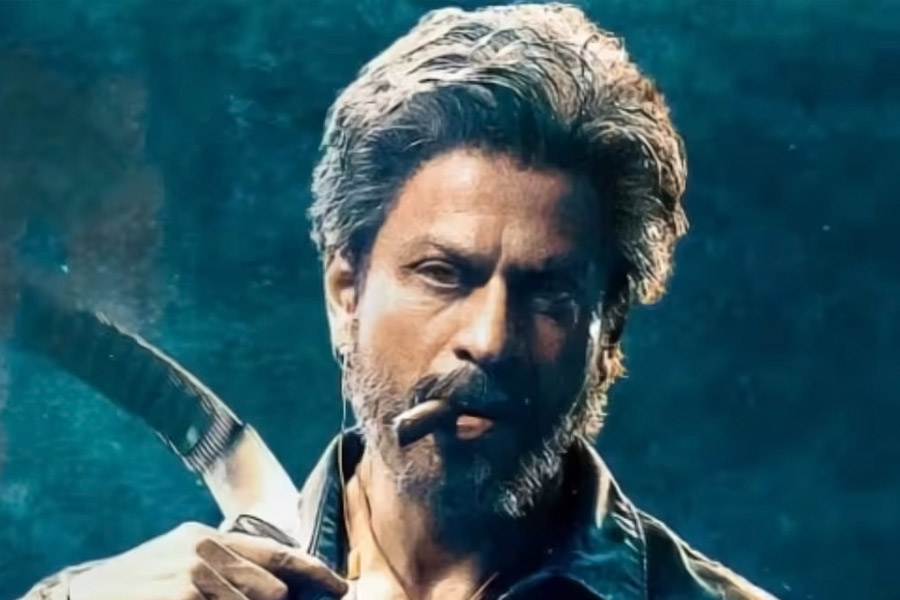 ৭ সেপ্টেম্বর প্রেক্ষাগৃহে মুক্তি পায় এ বছরের শাহরুখের দ্বিতীয় ছবি ‘জওয়ান’। ‘প্যান ইন্ডিয়ান’ ছবিতে শাহরুখের বিপরীতে জুটি বেঁধে অভিনয় করেন দক্ষিণী তারকা নয়নতারা।