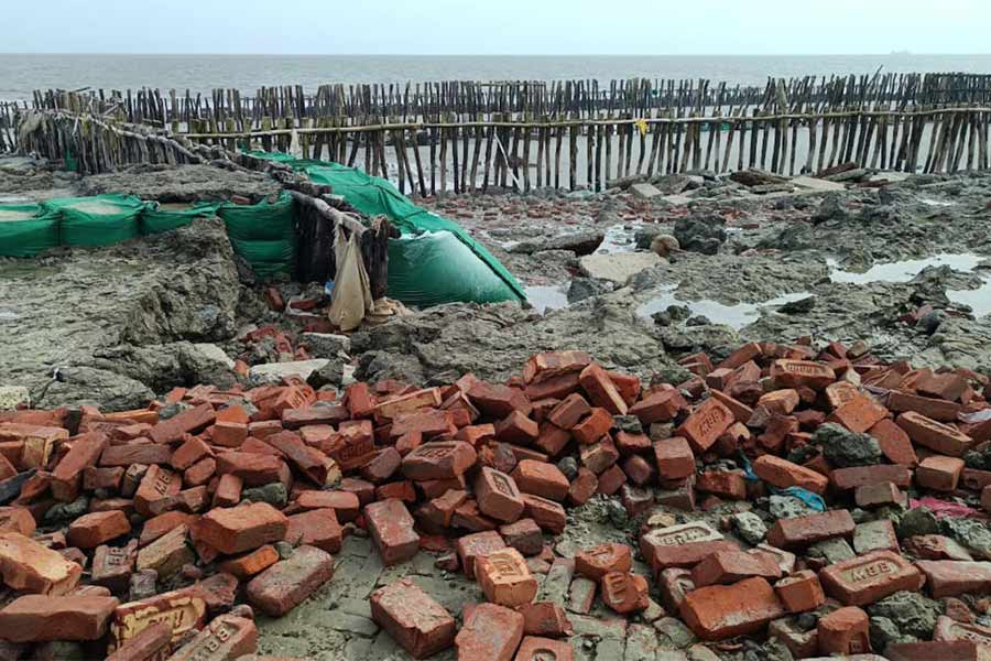 Kapil Muni Temple of Sagar Island may wash away due to river erosion