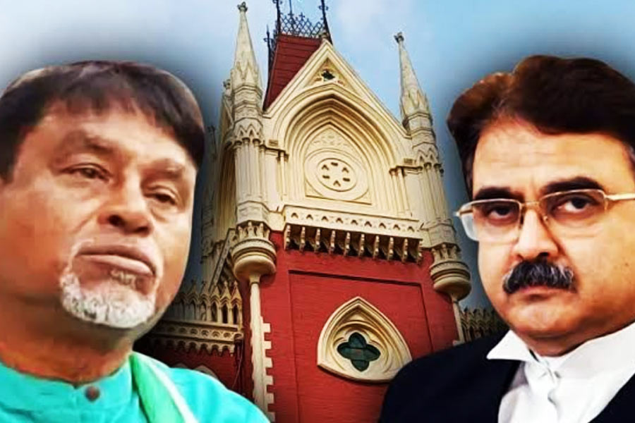 Calcutta High Court has asked CBI to submit report on investigation against Manik Bhattacharya.