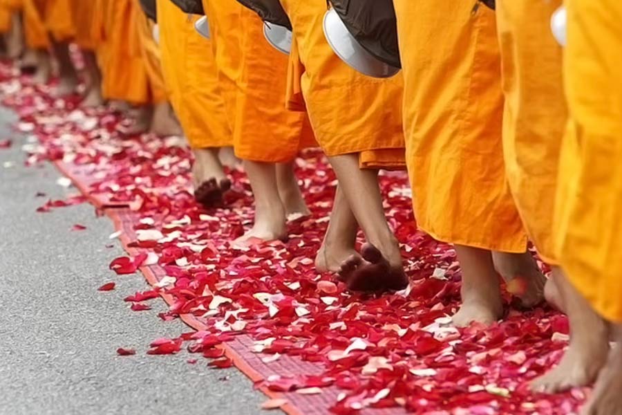 Temple is forced to vacant after Monks Fail drug Test in Thailand