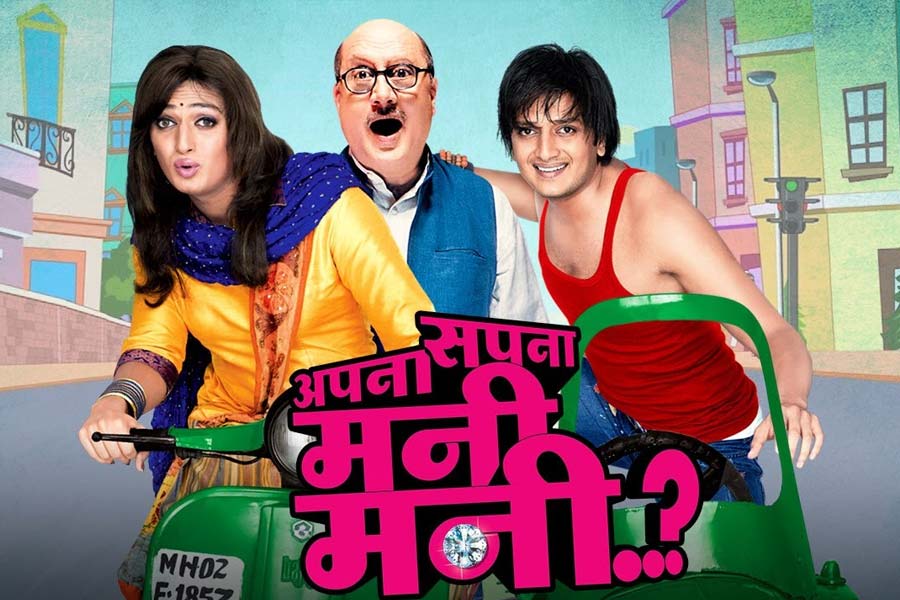 Bollywood actors who played female roles in hindi movies