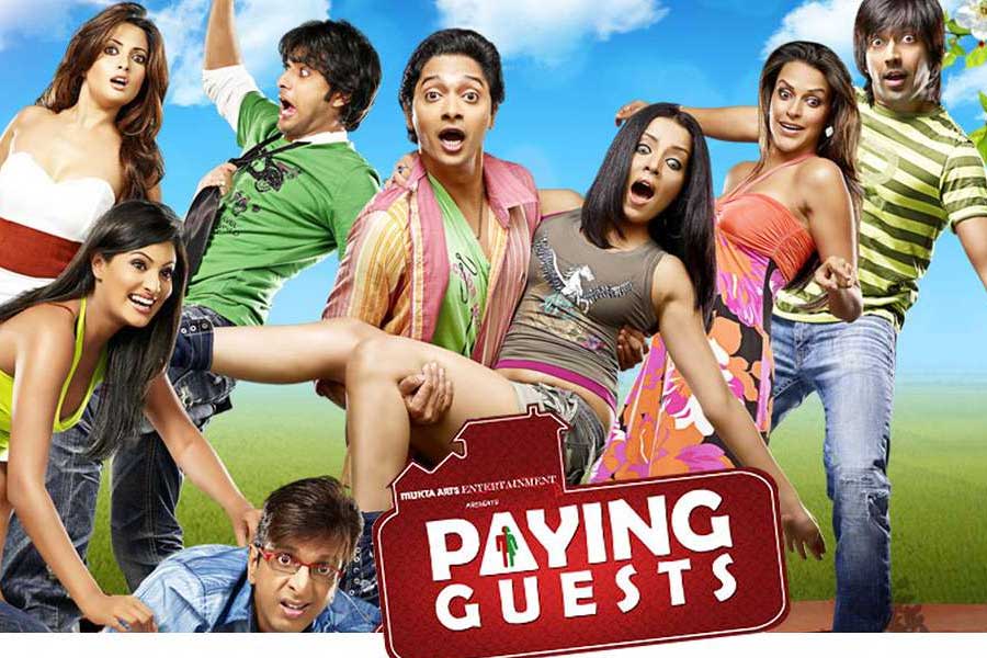 Bollywood actors who played female roles in hindi movies