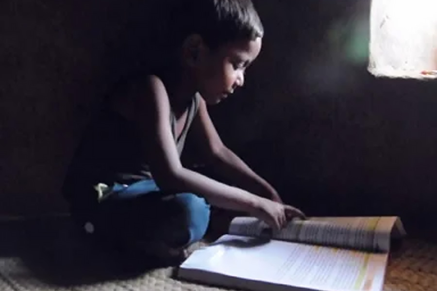 All you need to know about Rajasthan student who cleared NEET Exam after marriage