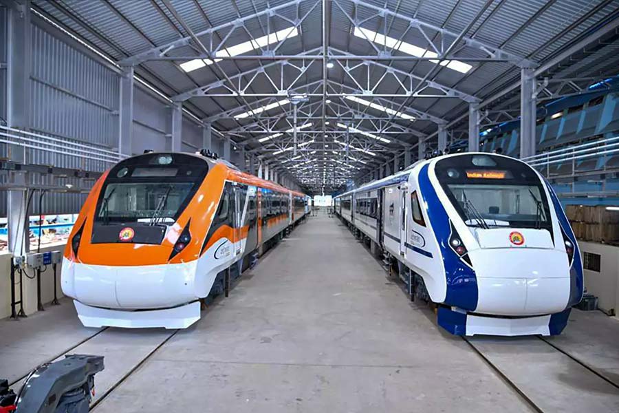 New features are being added to Vande Bharat Express trains.