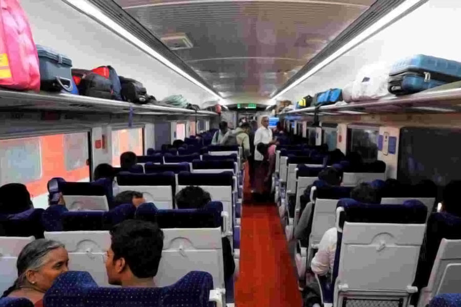 New features are being added to Vande Bharat Express trains.