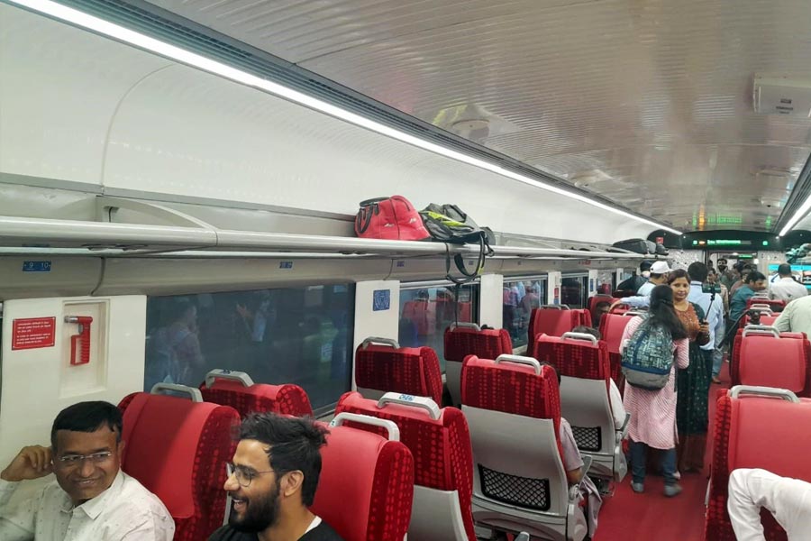 New features are being added to Vande Bharat Express trains.