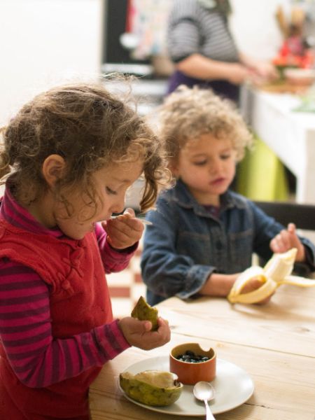 Ways To Develop the habit of healthy eating in Children dgtl