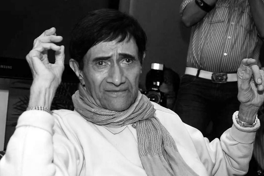 Dev Anand’s nephew denies reports of Juhu bungalow sale for 400 crore