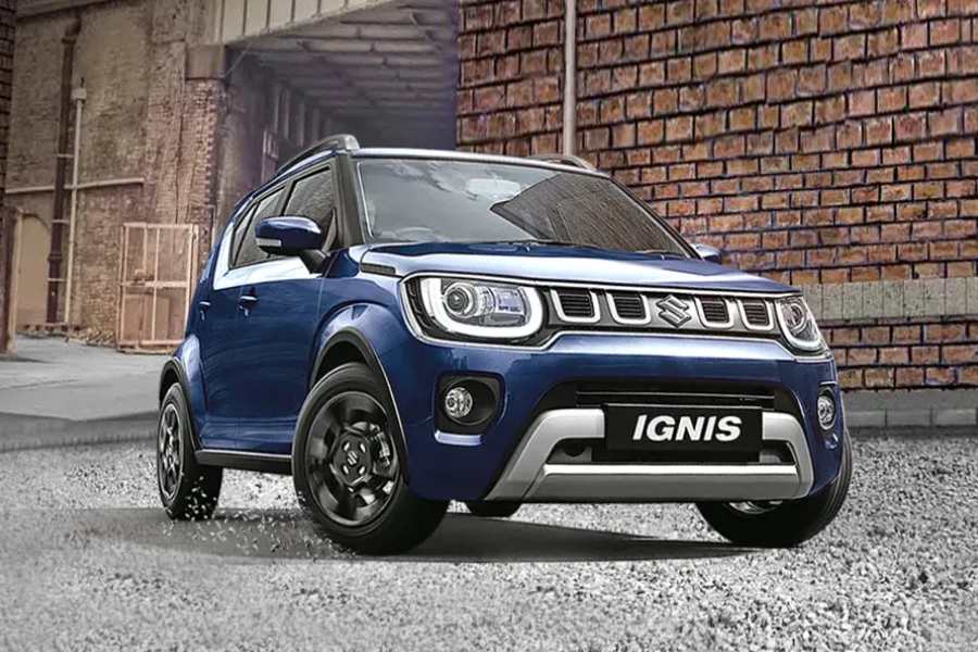 অনেকেই আবার আকাশছোঁয়া গাড়ির দাম ও জ্বালানির দাম দেখে গাড়ি কেনার সিদ্ধান্তই বদলে ফেলছেন। গাড়ি কিনলেই তো শুধু চলবে না। 