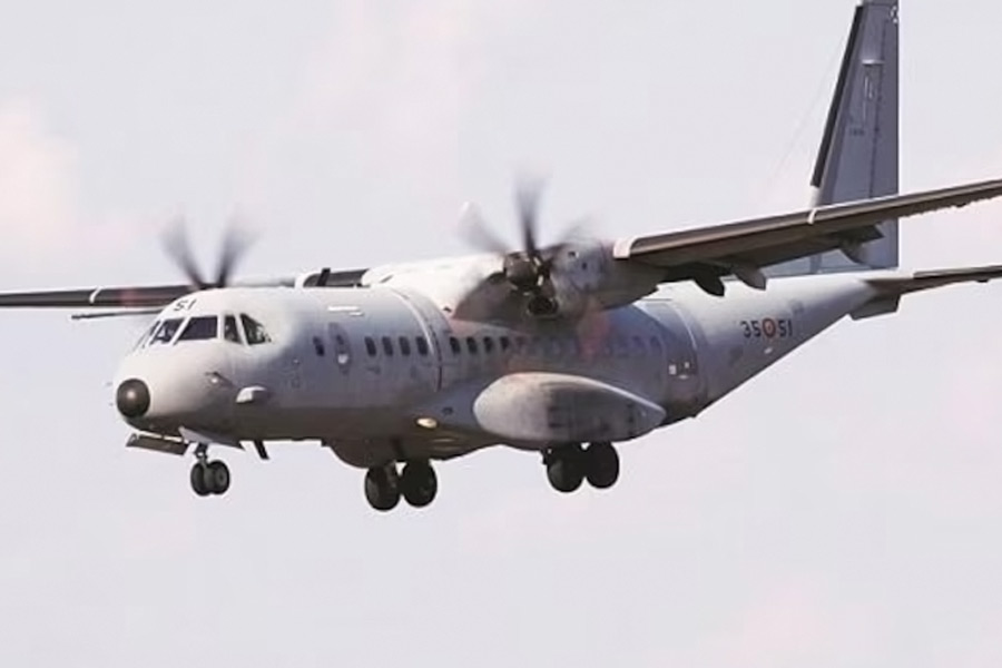photo of c-295