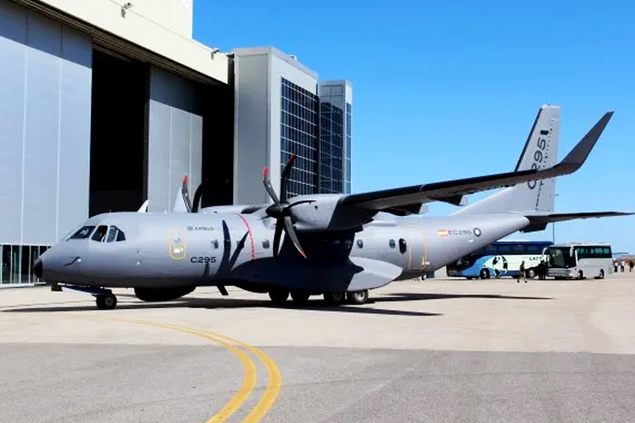 photo of c-295