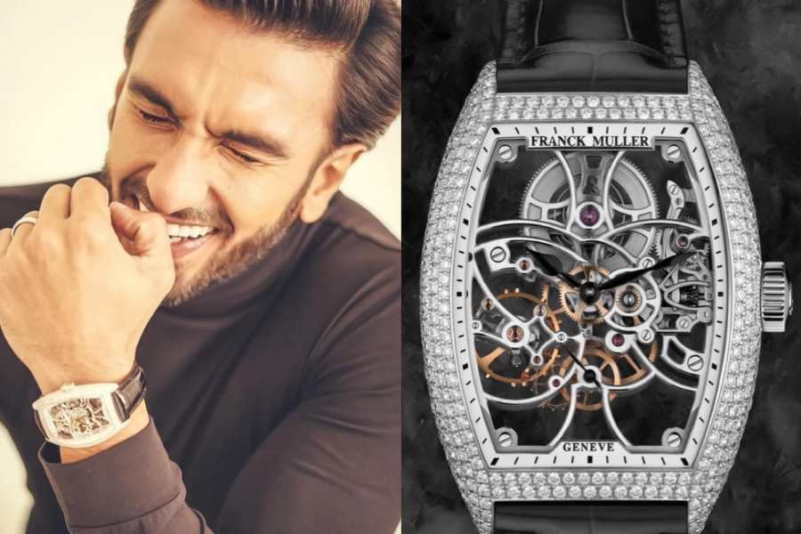 রণবীর সিংহের পোশাক ও অনুষঙ্গের পছন্দ নিয়ে বলিপাড়ায় তো আলোচনার কোনও শেষই নেই। তাঁর ঘড়ির সংগ্রহে রয়েছে ফ্রাঙ্ক ম্যুলার সিন্ট্রে কারভেক্স ক্রোনোগ্রাফ ঘড়িটি। নেট দুনিয়ায় সকলের খুব নজর টেনেছে তাঁর এই ঘড়িটি। দাম ১৩ লক্ষের আশেপাশে। 