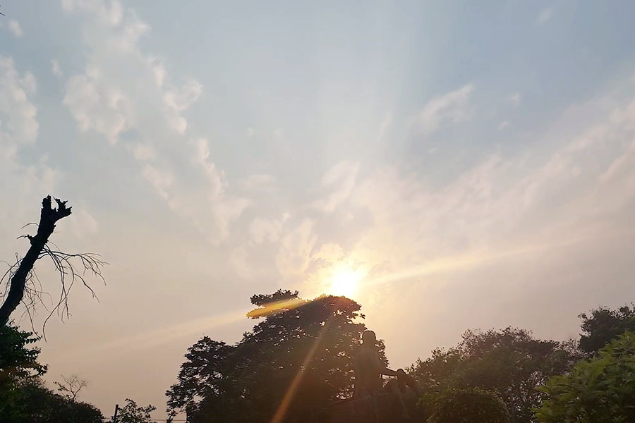 Dry weather forecast over the next few days in Kolkata and surroundings