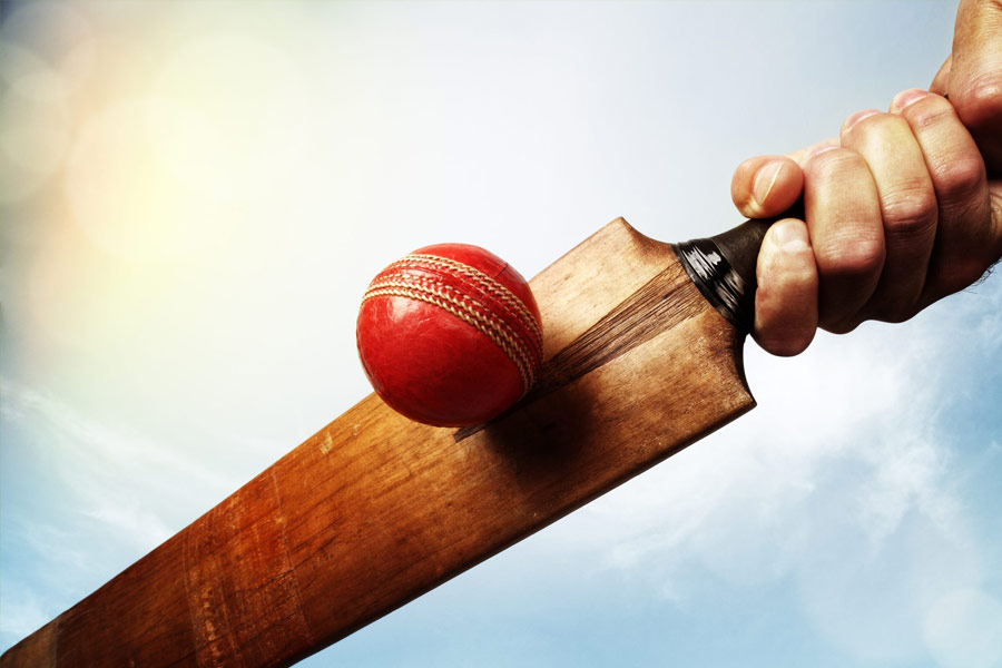 সব মিলিয়ে ৪৫১ কোটির এই স্টেডিয়ামে ৩০ হাজারের দর্শকাসন থাকবে। স্টেডিয়ামের স্থাপত্য ঘিরেও বেশ উৎসাহী ক্রিকেটপ্রেমীরা। এর ভবিষ্যতের চেহারা কেমন হবে, তা আগেই খোলসা করে দিয়েছেন প্রধানমন্ত্রী। 