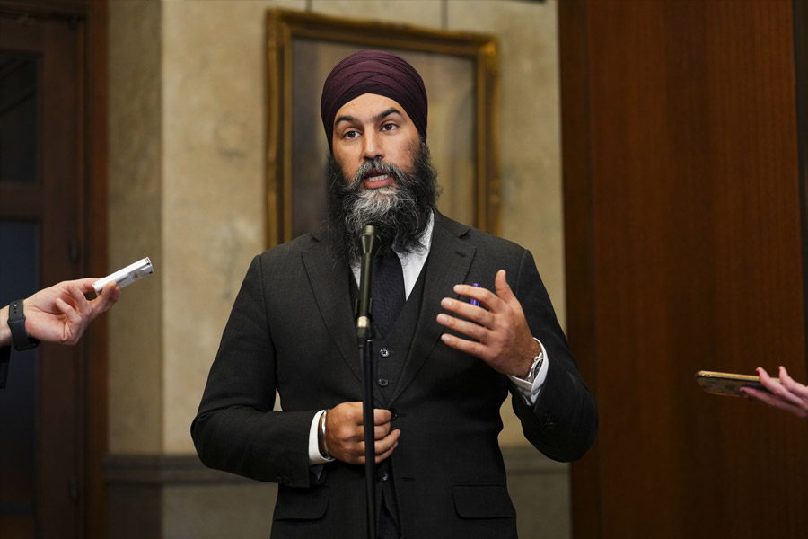 Canadian PM Justin Trudeau said to be dominated by Sikh leader Jagmeet Singh