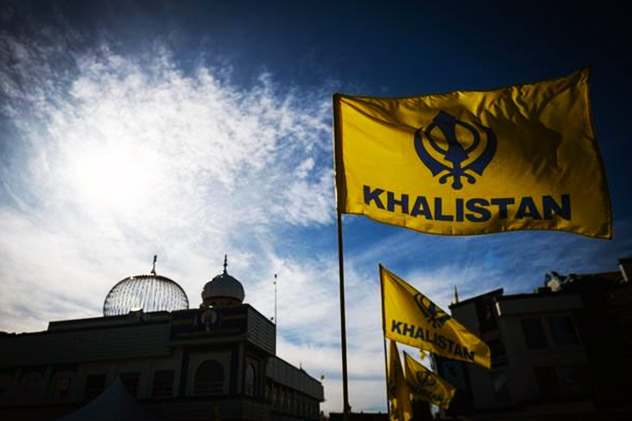 Canadian PM Justin Trudeau said to be dominated by Sikh leader Jagmeet Singh