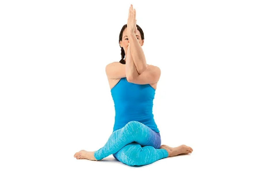 Garudasana (Eagle Pose): Meaning, Steps, Benefits, & Precautions - Fitsri  Yoga