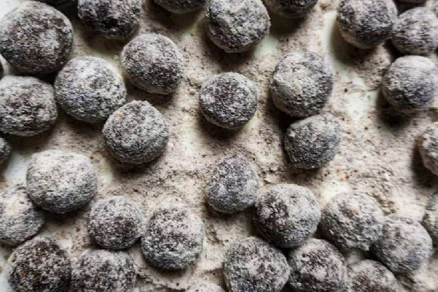 Boost your digestion with this easy homemade recipe.