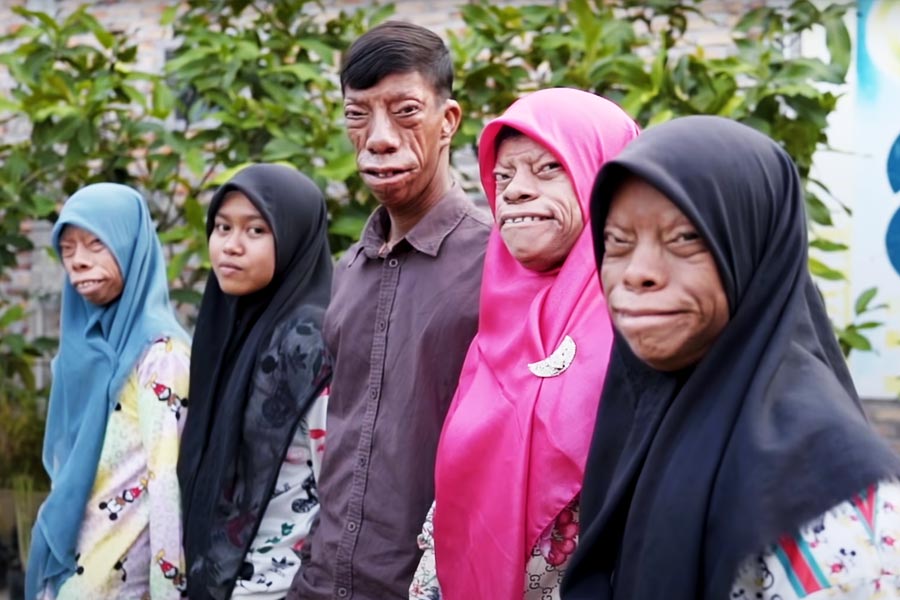 image of manurung family 