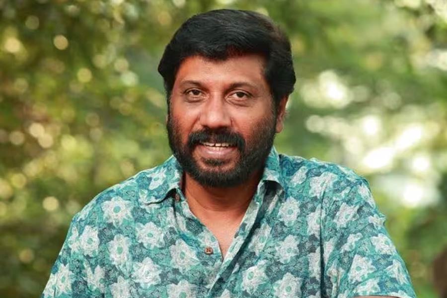 ২০১১ সালে সিদ্দিকির পরিচালনায় প্রেক্ষাগৃহে মুক্তি পায় ‘বডি গার্ড’ ছবিটি। এই ছবির মাধ্যমেই বলিপাড়ায় পরিচালনার ক্ষেত্রে পা রাখেন সিদ্দিকি।