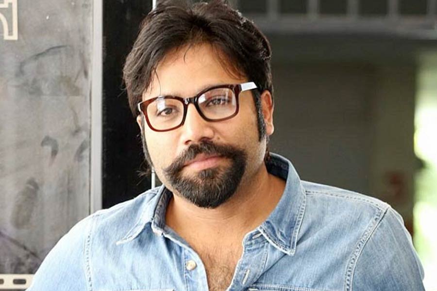 সন্দীপ রেড্ডি ভাঙ্গা তেলুগু ফিল্মজগতের জনপ্রিয় নাম। ২০১৭ সালে রোম্যান্টিক ঘরানার তেলুগু ছবি ‘অর্জুন রেড্ডি’ পরিচালনা করে খ্যাতি বৃদ্ধি পায় সন্দীপের।