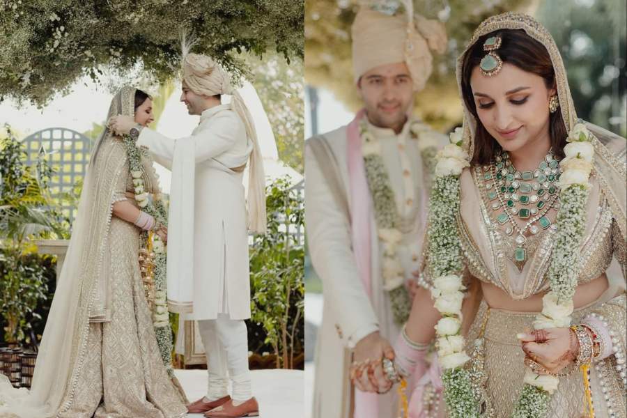 আপনিও কি পুজোর সময় এই রকম লুক পেতে চান?  এই পুজোয় নিজের সাজে আভিজাত্য ও হাল ফ্যাশনের ছোঁয়া রাখতে এক ঝলকে দেখে নিন কোন ধরনের সাজ ফ্যাশন-দুনিয়া কাঁপাবে এই বছরের পুজোর আগের সাজের ট্রেন্ডে! 