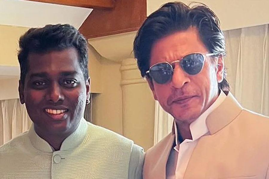 Shah Rukh starrer Jawan touches 1000 crore mark worldwide, the highest grossing bollywood film of all times