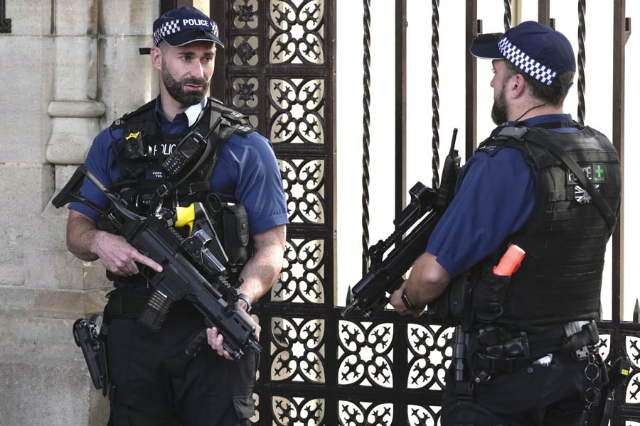 An image of London Police