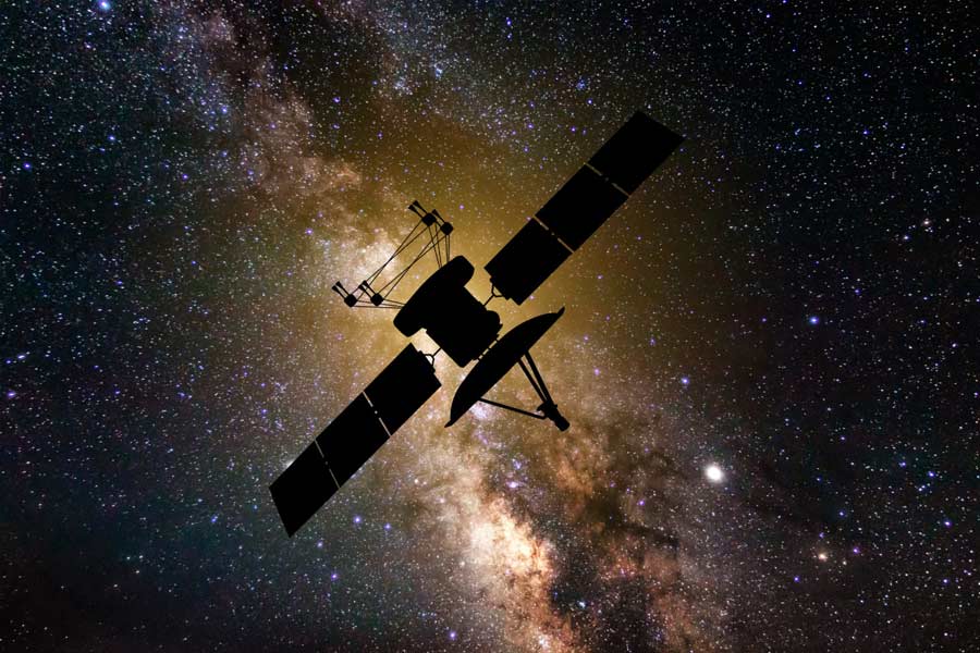 কোনও গ্যালাক্সিতে নক্ষত্রের সৃষ্টির জন্য প্রাথমিক ভাবে জ্বালানির জোগান দেয় এই হাইড্রোজেন। অর্থাৎ, সুদূর অতীতে সুদূর সেই গ্যালাক্সিতে আমাদের আকাশগঙ্গা তো বটেই, বিজ্ঞানীদের চেনা যে কোনও গ্যালাক্সির চেয়ে নক্ষত্রের সংখ্যা অনেক বেশি ছিল।