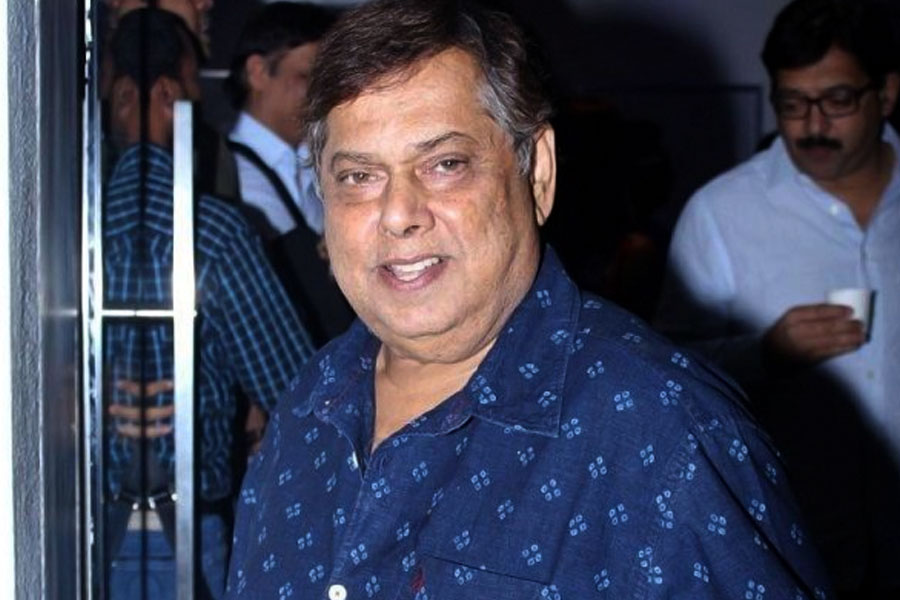 পাহলাজ সাক্ষাৎকারে দাবি করেন, তিনি সম্পূর্ণ ব্যবসায়িক মনোভাব থেকে ছবি তৈরি করছেন এমনটাই ভেবেছিলেন ডেভিড। গোবিন্দের মনেও পাহলাজের সম্পর্কে এমন ধারণাই তৈরি করে দেন ডেভিড।