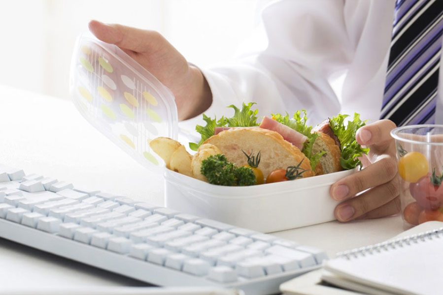 Food Option for Office Goers to Stay Healthy.