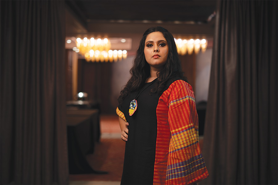 শক্তি বন্দ্যোপাধ্যায়। নামের মতোই তাঁর ব্যক্তিত্বের দৃঢ়তা অন্য মাত্রায়। নিজের মন বা শরীরকে বুঝতে তিনি পিছিয়ে থাকতে চাননি, এগিয়ে এসেছেন নিজের আসল সত্ত্বাকে আপন করে নিতে। তিনি প্রতিবাদী। 