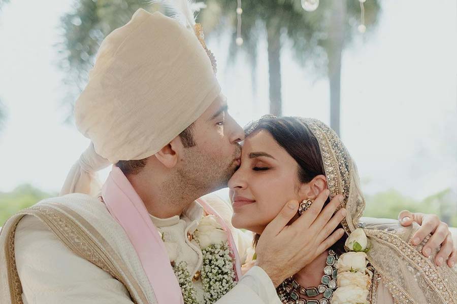 Raghav Chadha hide his double chin using white tape for wedding netizens curious