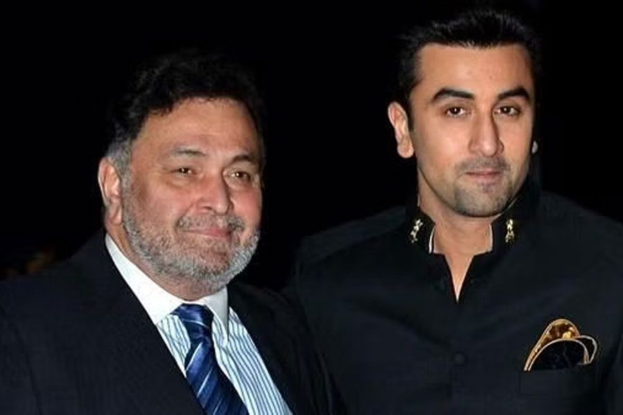 ঋষি কপূর ও রণবীর কপূর।