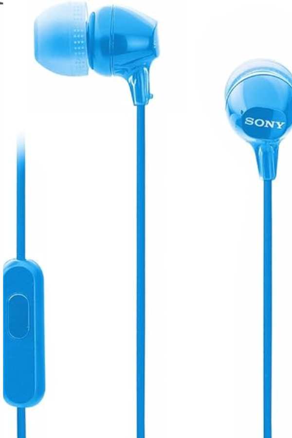 সোনি এমডিআর- ইএক্স১৪এপি: ছিমছাম এবং হালকা,  দু’টোই যাঁরা হেডফোনে চান, তাঁদের জন্য এই মডেলটা আদর্শ। ডিভাইস কিন্তু দারুণ পোক্ত ও আধুনিক। 