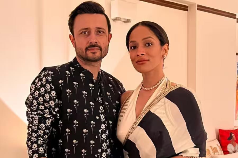 ২০১৩ সালে অদিতি এবং সত্যদীপের বিবাহবিচ্ছেদ হয়ে যায়। বিবাহবিচ্ছেদের প্রায় দশ বছর পর খ্যাতনামী পোশাকশিল্পী মাসাবা গুপ্তকে বিয়ে করেন সত্যদীপ।