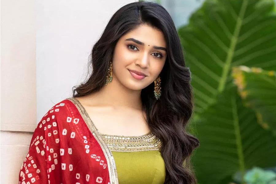 Jawan star and South Indian actor Vijay Sethupathi refuses to romance Krithi Shetty, reveals reason behind his decision