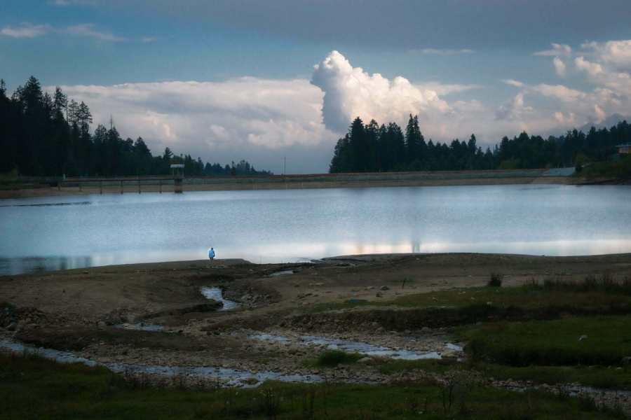 তাহলে?  এবারের পুজোয় কাশ্মীর বেড়াতে গেলে ভূস্বর্গের এই স্বল্পচেনা গন্তব্যস্থল ইউসমার্গ ঘুরে আসতে কিন্তু ভুলে যাবেন না! এই প্রতিবেদনটি ‘আনন্দ উৎসব’ ফিচারের একটি অংশ।