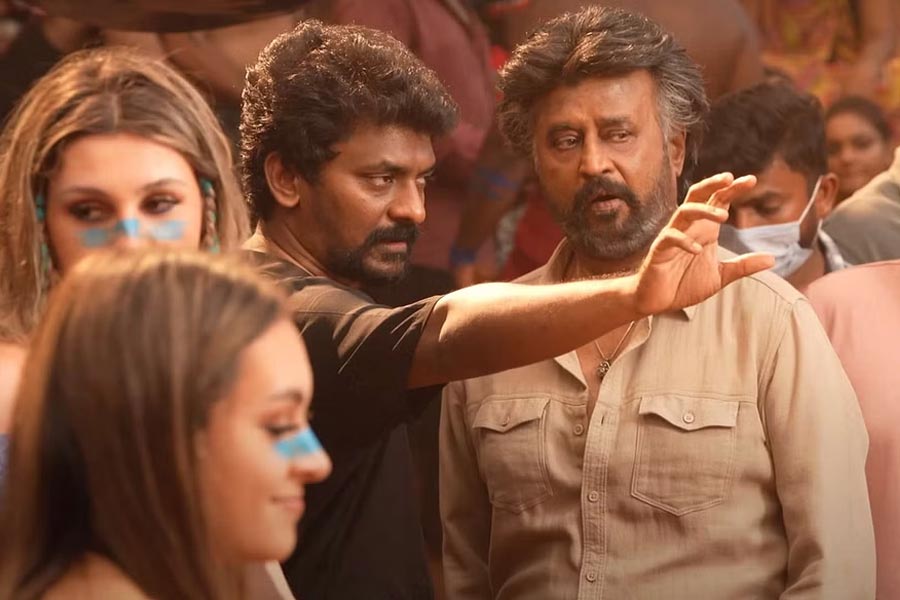 কানাঘুষো শোনা যায়, ‘জেলার’ ছবির দ্বিতীয় পর্ব পরিচালনার জন্য সম্পূর্ণ পারিশ্রমিক পেয়ে যাওয়ার পর এসএস রাজামৌলি, রাজকুমার হিরানি, অ্যাটলি, রোহিত শেট্টির মতো সর্বোচ্চ উপার্জনকারী পরিচালকদের টেক্কা দিয়ে দিতে পারেন নেলসন।